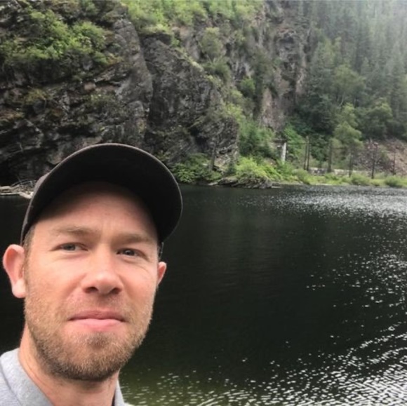 Meet your Posher, Daniel - Picture 1 of 1